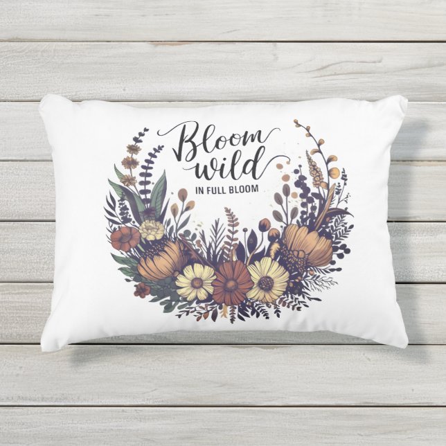 Almofada Para Ambientes Externos "Bloom Wild: Design de Buquê de flor selvagem terr (Frente)