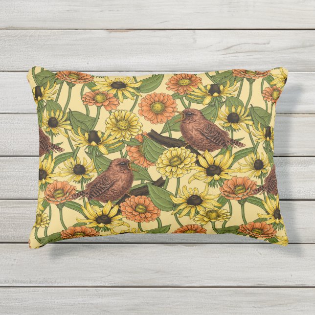 Almofada Para Ambientes Externos Crenças e flores em amarelo pálido (Frente)