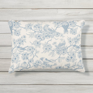 Almofada Para Ambientes Externos Pássaros e flor de cerejeira em azul e branco esma