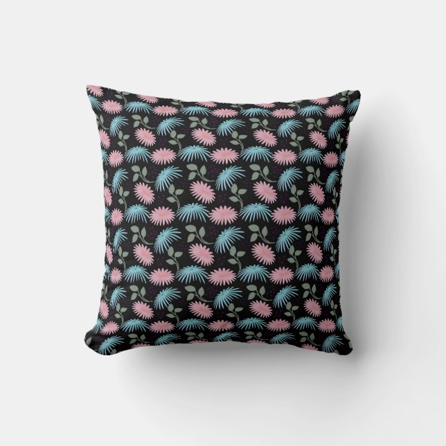 Almofada Pastel Floral Pattern on Black Background | Cute D (Frente)