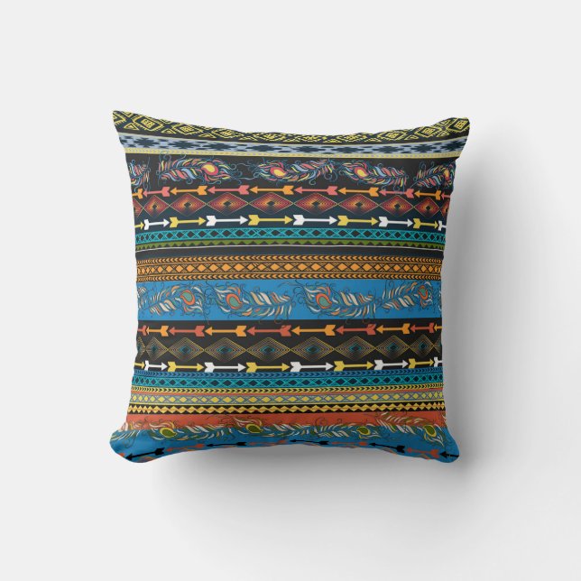 Almofada Penas Étnicas: Embroiderme Boho Chic (Frente)
