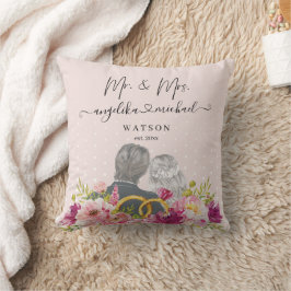 Almofada Peônias Floral Blush Letra Moderna Sr. e Sra.