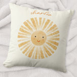 Almofada Pequeno Sol Personalizado<br><div class="desc">Um brilho de água amarelo feliz sobre um fundo de creme macio. Altere o nome do script moderno para personalizar. Arte original de Nic Squirrell.</div>
