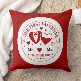 Almofada Personalized "Our First Valentine" Mr. & Ms. 