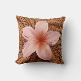 Almofada Pink Petal Pillow - Softly Beautiful"