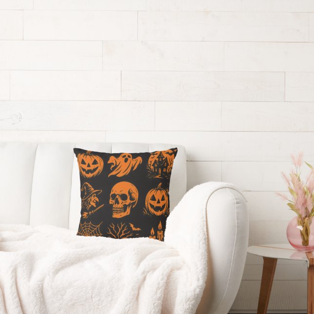 Almofada Pliow de Halloween com várias imagens (Sofá)