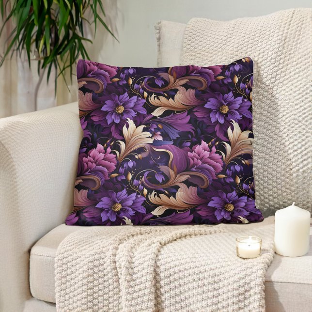 Almofada Plum Purple Mauroco Ornamentado Dourado Barroco (Plum purple, mauve, baroque-style flowers and leaves luxury pillow)