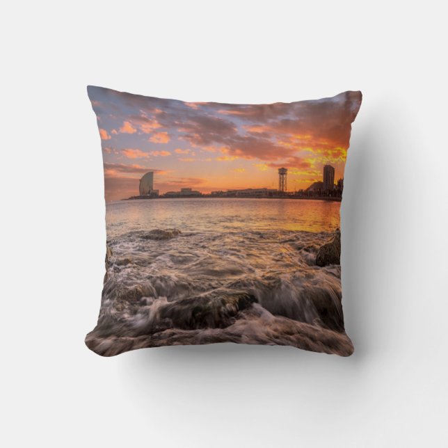 Almofada Por do sol em Barcelona (Frente)