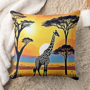 Almofada Pôr do Sol no Safari: Abraço da Girafa