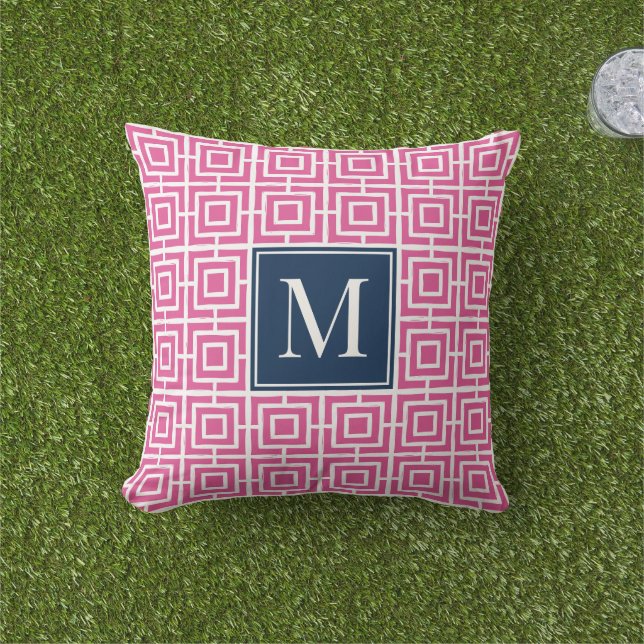 Almofada Preppy Square Lattice Monogram – Hot Pink & Navy (Grama)