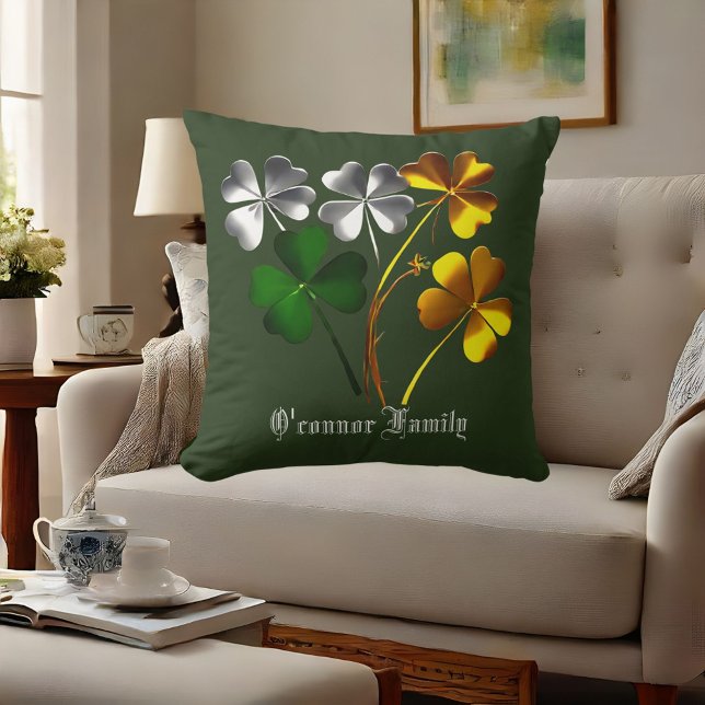 Almofada Presente Dourado Silver Green Shamrock personaliza (Personalized Gold Silver Green Shamrock Lucky Gift Throw Pillow)