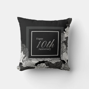 Almofada Preto, prata e branco 10º aniversário