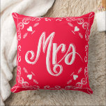 Almofada Quadro de Tipografia Sra. Brides Rosa ou Qualquer<br><div class="desc">Chalkboard Vintage Modern Sr. e Travesseiros de Casamento da Sra. Chalkboard.Você pode Personalizar este Belo Elegante Elements Coral, Azul, Cinzas e Travesseiro White Vintage Bird para dizer o que quiser ou usar a atual Sra. para a Noiva/Esposa ou comprar duas Sra. e um Sr. para os Newlyweds. Procurando presentes no...</div>