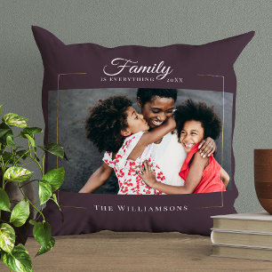 Almofada Quadro Moderno Família é TUDO Dourado Foto