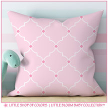 Quarto de Bebê Menina em Rosa com Trevo de Quatro