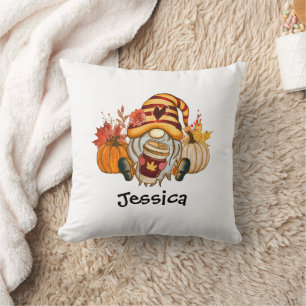 Almofada Queda Pumpkin Spice Gnomo Com Nome