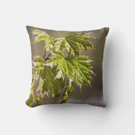 Almofada Ramificação verde-branca com folhas pequenas