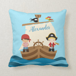 Almofada Rapazes Piratas Bonitos e Um Nome Personalizado De