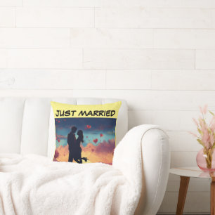 ALMOFADA RECEM CASADOS