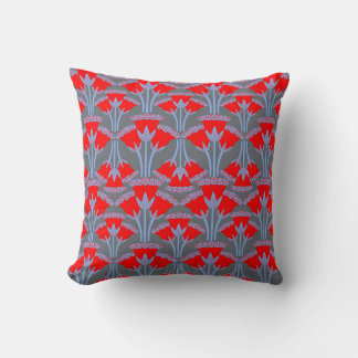 Almofada Red Bellflower Throw Pillow | One Owl Artist