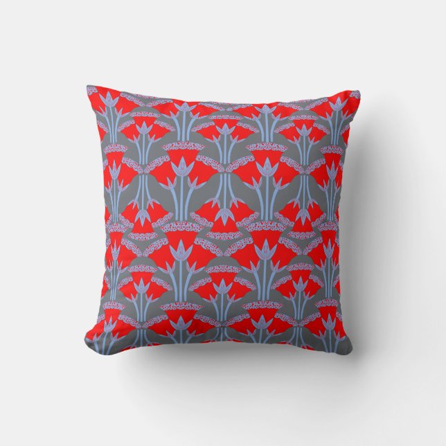 Almofada Red Bellflower Throw Pillow | One Owl Artist (Frente)