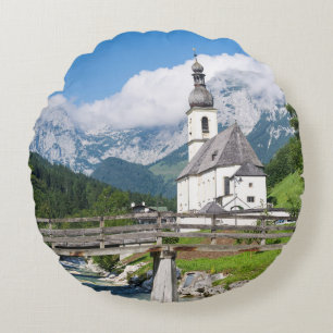 Almofada Redonda A igreja paroquial de Ramsau na Baviera, Alemanha