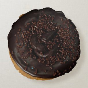 Almofada Redonda A rosquinha do chocolate com chocolate polvilha o