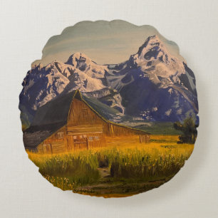 Almofada Redonda Barn no Grand Teton, por Gary Poling