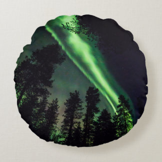 Almofada Redonda Borealis da Aurora em Lapland finlandês