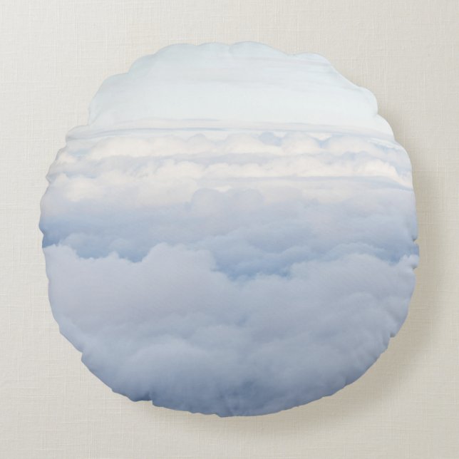 Almofada Redonda Céu Pastel e Sonho de Nuvens Macias 1 (Frente)