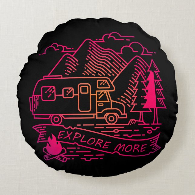 Almofada Redonda Explore Mais Camper Rosa Van Mountain Lover (Frente)