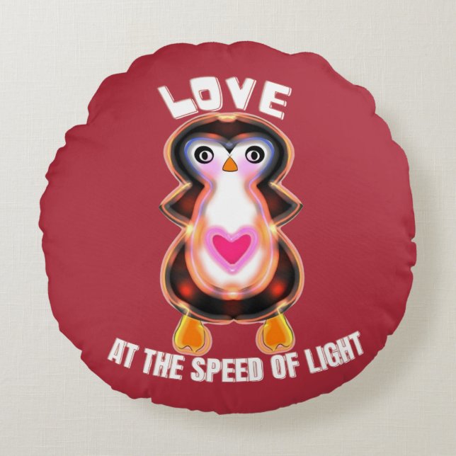 Almofada Redonda Love at the Speed of Light Penguin Gift (Frente)