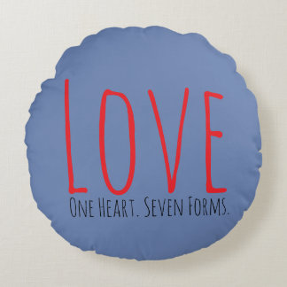 Almofada Redonda Love - One Heart. Seven Forms Round Pillow