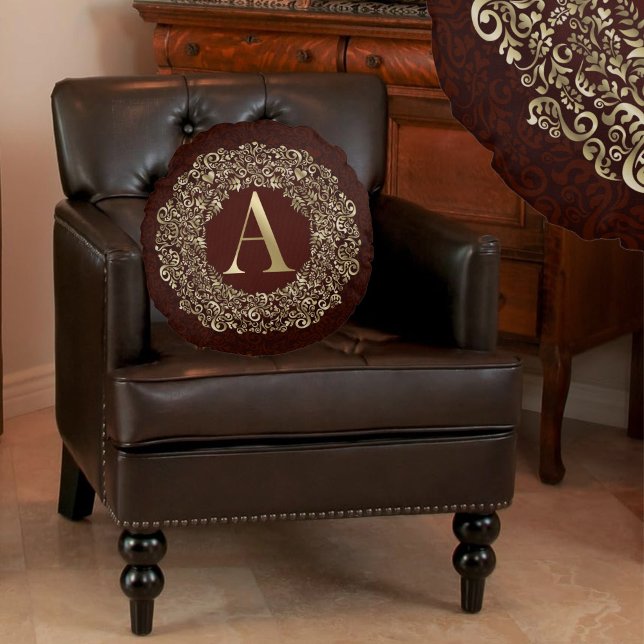 Almofada Redonda Monogram Letter A Luxury Gold Burgundy damask (Criador carregado)