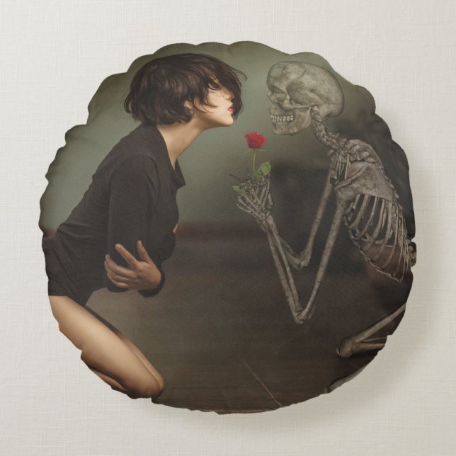 Almofada Redonda Morte e jovem mulher (Frente)