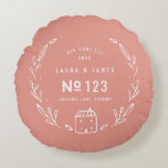 Almofada Redonda Nova casa desenho floral feito à mão<br><div class="desc">Nova casa desenho floral feito à mão. Com espaço para o nome do casal,  número da casa,  endereço e ano. Parte de uma coleção. Cor do fundo xadrez pode ser alterada.</div>