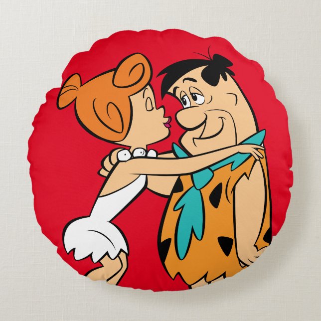 Almofada Redonda Os Flintstones | Wilma Kissing Fred (Frente)
