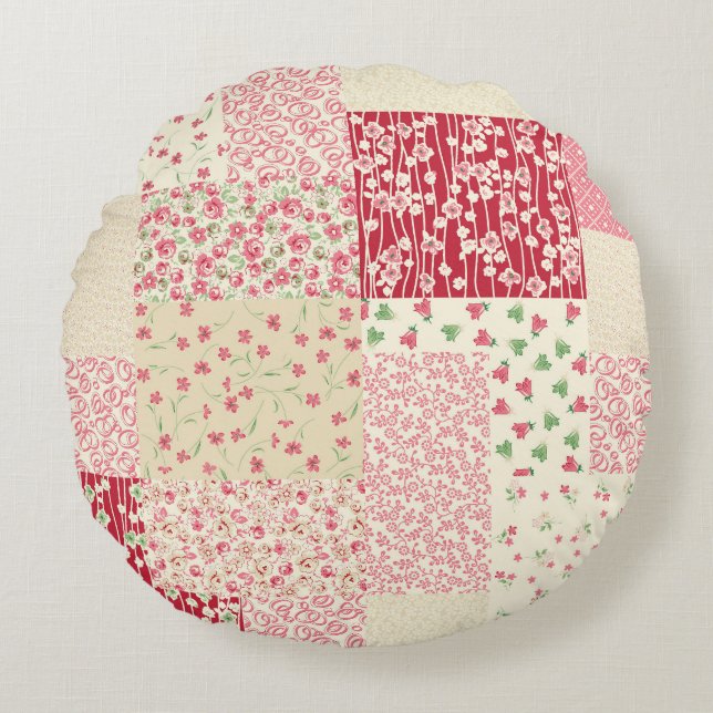 Almofada Redonda Patchwork Floral: Ornamentos Desenhados À Mão. (Frente)