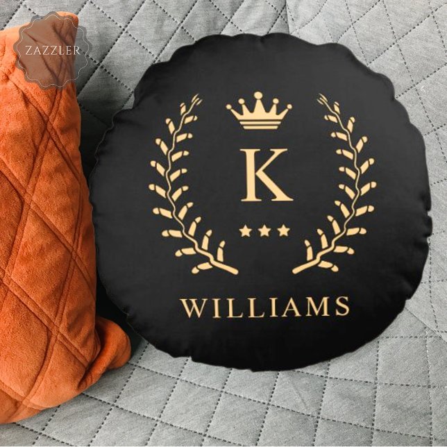 Almofada Redonda Personalizar o nome e o monograma Dourado preto in (Customize Name & Initial Black White Gold Monogram Round Pillow)