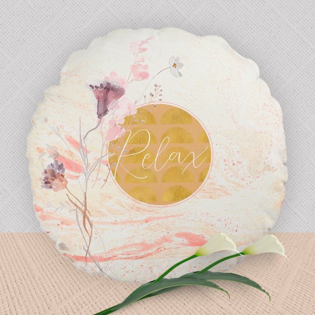 Almofada Redonda Relaxe Ouro Floral Romântica Cores Suaves Luxo (Relax Floral Golden Romantic Soft Colors Luxury Round Pillow ©Susanne Sachers - Sunny Mind Design)