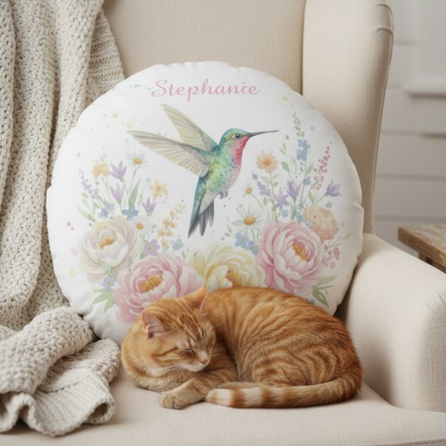 Almofada Redonda Round Hummingbird Floral Pillow – Personalized (Floral hummingbird round pillow)