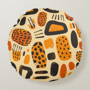 Almofada Redonda "Savanna Pop: Tribal Vibes em Laranja e Negro"