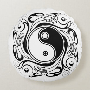 Almofada Redonda Símbolo Yin & Yang Preto e Branco Estilo Tatuagem