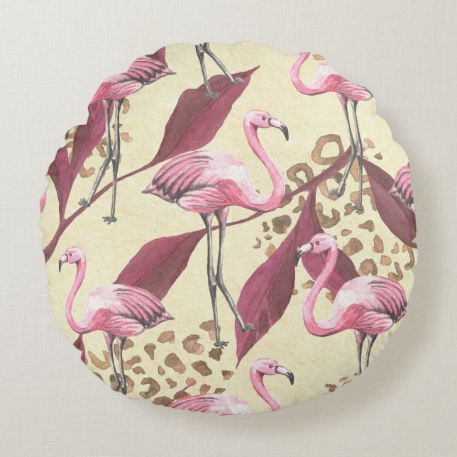 Almofada Redonda Um flamingo rosa tropical, padrão-leopardo. (Frente)