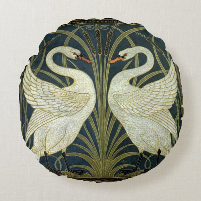 Almofada Redonda Walter Crane Swan & Rush e Iris Vitoriano  (Frente)
