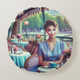 Almofada Redonda Woman in restaurant