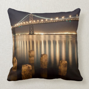 Almofada Reflexões da noite da ponte da baía de Oakland