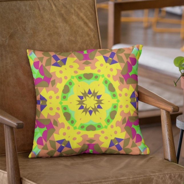 Almofada Retro Mandala Flor Amarelo Laranja Verde e Rosa (Criador carregado)