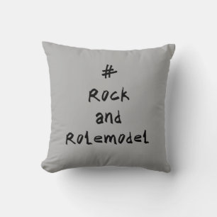 Almofada #RockandRolemodel - Preto.