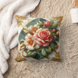 Almofada Rosas Elegantes com fundo verde e trilha Dourada